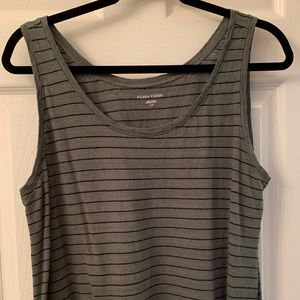 Sz L Eileen Fisher organic linen box tank